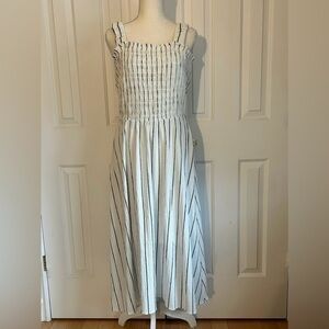 NWT DKNY Maxi Sleeveless Pleated Dress, White with Black Stripes, Size 10